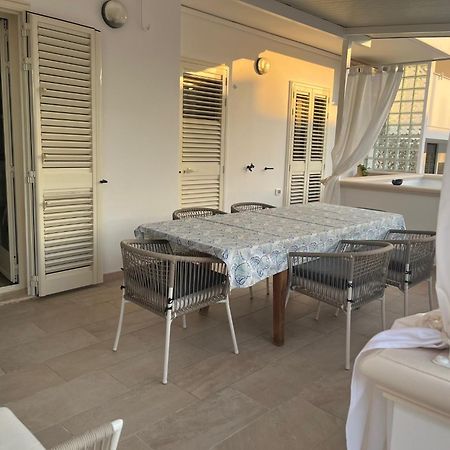 Villa Ticia A 100 Metri Dalla Spiaggia Con Parcheggio Privato Lido Marini Extérieur photo